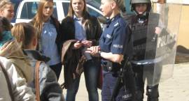 Wizyta uczniów ZSA w Komendzie Powiatowej Policji w Zambrowie