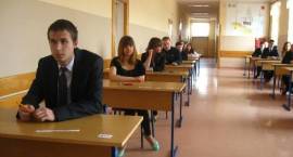 Egzamin z języków obcych zakończył trwające trzy dni egzaminy gimnazjalne