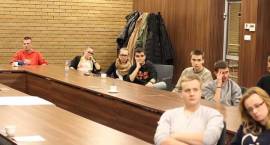 Wolontariusze z klubu „Silni Razem” pogłębiali wiedzę