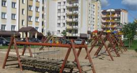 Nowe zabawki na placach zabaw SM Nadzieja