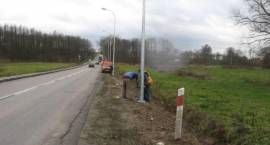 Budowa linii oświetleniowej na ul. Łomżyńskiej, stan prac na dn. 17.11.2008r., Fot....