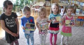 Majowe spotkania z przedszkolakami w bibliotece