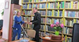 Biblioteka w Szumowie proponuje poezję w innej odsłonie