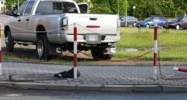 Pick-up potrącił kobietę na przejściu