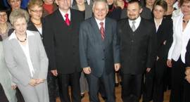Pamiątkowe zdjęcie z Prezydentem RP /Fot. Grzegorz Zawistowski