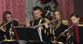 Koncert Noworoczny Miejskiej Młodzieżowej Orkiestry Dętej w Miejskim Gimnazjum nr 1