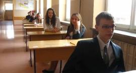 Egzamin z języków obcych zakończył trwające trzy dni egzaminy gimnazjalne