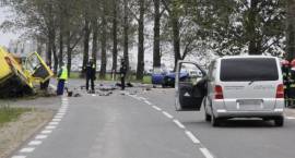 Skutki makabrycznego wypadku pomiędzy Zambrowem a Laskowcem Starym w dn. 27.09.2010 r.