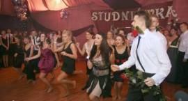 Studniówka 2011 w I LO ZSO w Zambrowie