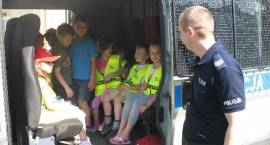 Spotkanie policjantów i strażaków z przedszkolakami w Miejskim Przedszkolu nr 1 w...