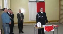 Przekazanie strojów sportowych uczniom w SP w Laskowcu Starym, zakupionych przez...
