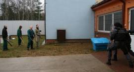 Ćwiczenia w Zakładzie Karnym w Czerwonym Borze w dn. 09.11.2009 r.