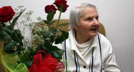 Pani Marianna Misiewicz w dniu swoich 107 urodzin /Fot. Grzegorz Zawistowski