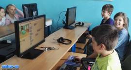 Robotyka i programowanie w zambrowskiej „Trójce” /fot. Grzegorz Zawistowski