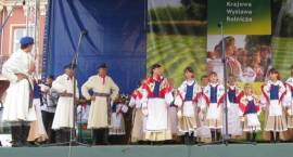 Walczyk chusteczkowy dziewcząt /Fot. z zasobów TFR