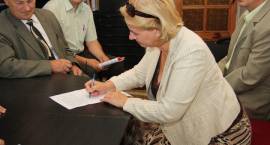 Gmina Zambrów przejęła od PKP tereny dawnego torowiska