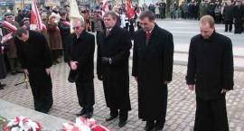 Miejskie uroczystości Święta Niepodległości - pod pomnikiem Powstania Styczniowego w...
