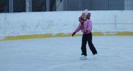 Otwracie sztucznego Lodowiska w Zambrowie. Grudzień 2010 r.