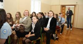 Uczniowie pamiętają o bł. Janie Pawle II
