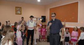 Bal andrzejkowy w parafii pw. Trójcy Przenajświętszej w Zambrowie, 28.11.2015 r.