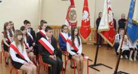 Społeczność Szkoły Podstawowej nr 3  w Zambrowie obchodziła święto patrona szkoły