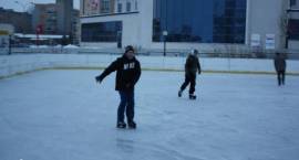 Otwracie sztucznego Lodowiska w Zambrowie. Grudzień 2010 r.