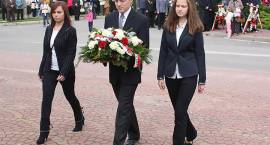 Mieszkańcy Zambrowa upamiętnili heroiczną walkę żołnierzy w Bitwie o Zambrów
