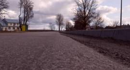 Dziury, nierówności i koleiny na drodze Zambrów - Wysokie Maz. stanowią duże zagrożenie...