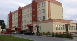 Oddany w 2006 r. blok przy ul. Raginisa 13 oraz nowa siedziba SM Nadzieja /Fot....
