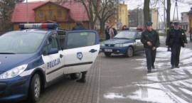 Ćwiczenia w budynku ZDZ /Fot. KPP Zambrów