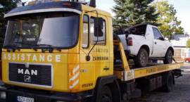 Zniszczony Opel Frontera w poniedziałkowym wypadku w Czerwonym Borze /Fot. M.Rytelewski