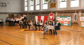 Uroczystości patriotycznie w MG1 / W. Radomski