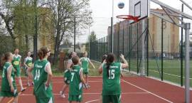 Otwarcie trzeciego w Zambrowie kompleksu boisk sportowych Orlik 2012. Inwestycja...