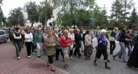 Pielgrzymi z Zambrowa wyruszają na pątniczy szlak /Fot. Grzegorz Zawistowski