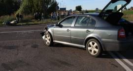 Wypadek na drodze krajowej nr 8 - motocykl zderzył się ze Skodą Octavią