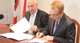 Podpisano umowy partnerskie w ramach programu „Zambrów przyjazny Rodzinie 3+”