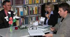Prezentacja nowych tomików: Zapach mojego domu i Za bramą cisza /Fot. Grzegorz Zawistowski