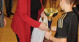 Uczniowie „Czwórki” ponownie najlepsi w zawodach sportowych na szczeblu miasta