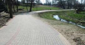 Widok od mostu w kierunku Księżego Lasku 21.04.2006 r. /Fot. G.Zawistowski