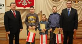 Uczestnicy I Powiatowego Konkursu Katyńskiego