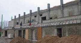 Budowa hali przy ZSO - widok na trybuny i część socjalną. Stan na dzień 3.12.2007 /Fot....