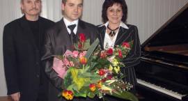 Recital fortepianowy Łukasza Saniewskiego w PSM w Zambrowie na 10 dni przed egzaminem...