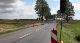 Ruch wahadłowy w związku z remontem drogi krajowej nr 66 Zambrów - Osipy 2008.08.25...