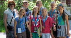 „Czwórka” nie schodzi z podium
