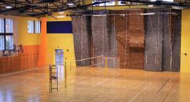 Pnij się w górę na ściance wspinaczkowej w ZS1