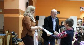 W Szumowie rozstrzygnięto świąteczny konkurs plastyczny