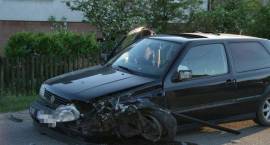 Skutki zderzenia VW Golfa i Fiata Brava w miejscowości Cieciorki w dn. 15.05.2009 r.