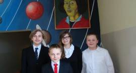 Od lewej: Hubert Piotr Pomianowski, Piotr Tekliński, Julia Radomska, Dawid Ożarowski ze...