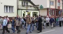 Pielgrzymi z Zambrowa wyruszają na pątniczy szlak /Fot. Grzegorz Zawistowski