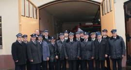 Przedstawiciele Ochotniczej Straży Pożarnej z terenu powiatu zambrowskiego z wizytą w...